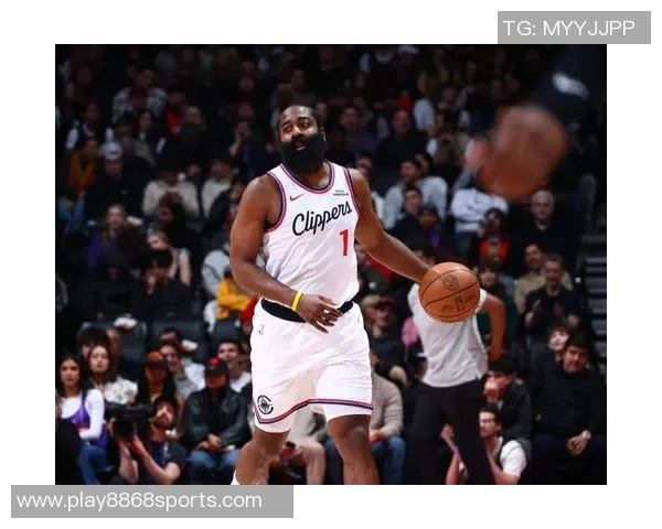 小卡单节狂砍26分紧追哈登赛季最高表现引发热议 小卡单节狂砍26分紧追哈登赛季最高表现引发热议